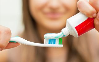 Tipps zur richtigen Zahnpflege | Dr. Frank Häfner – Ihr ganz persönlicher Zahnarzt
